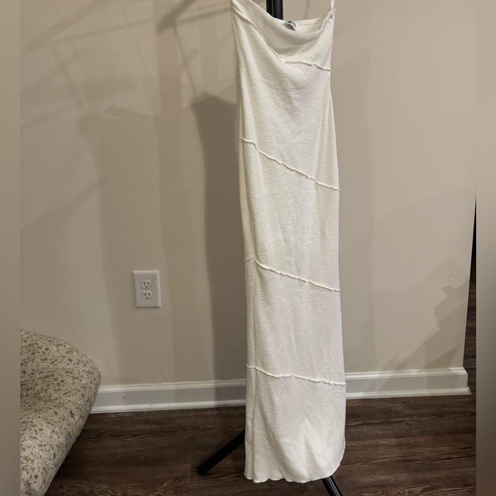 Strapless soft fabric dress
